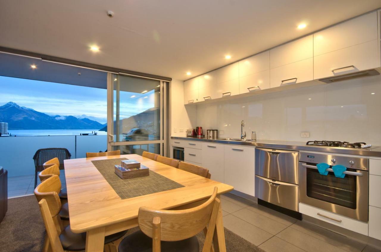 Highview Central Queenstown Exteriör bild